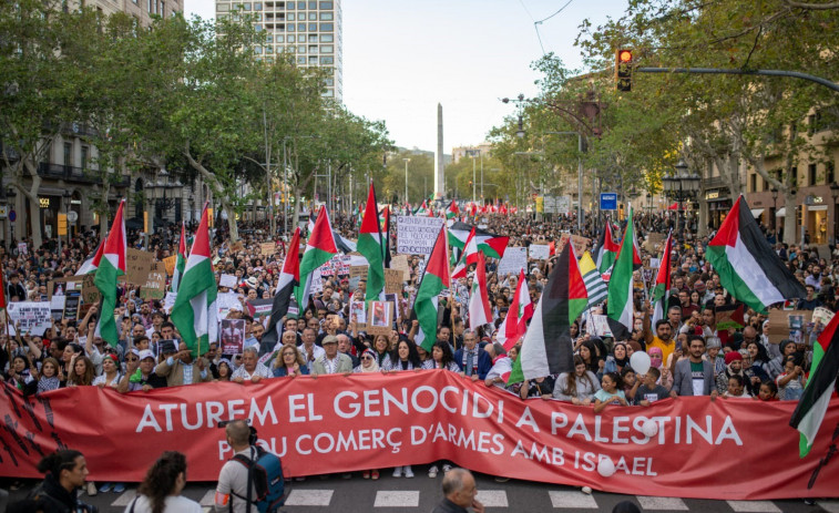 Da comienzo la manifestación en Barcelona bajo el lema 'Paremos el genocidio en Palestina'